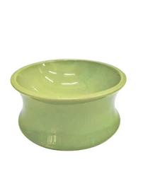 The KURVE Raised Pet Bowl - Avocado - S